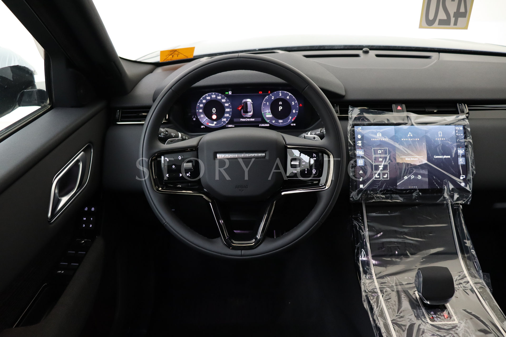 salya2by0ra366930-10