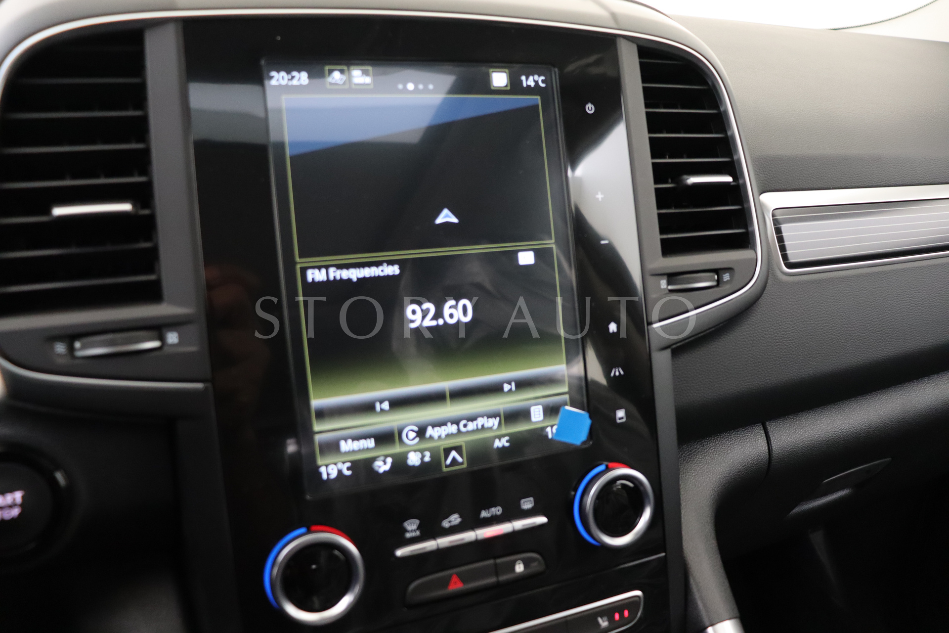 vf1hgrndxsc408309-24