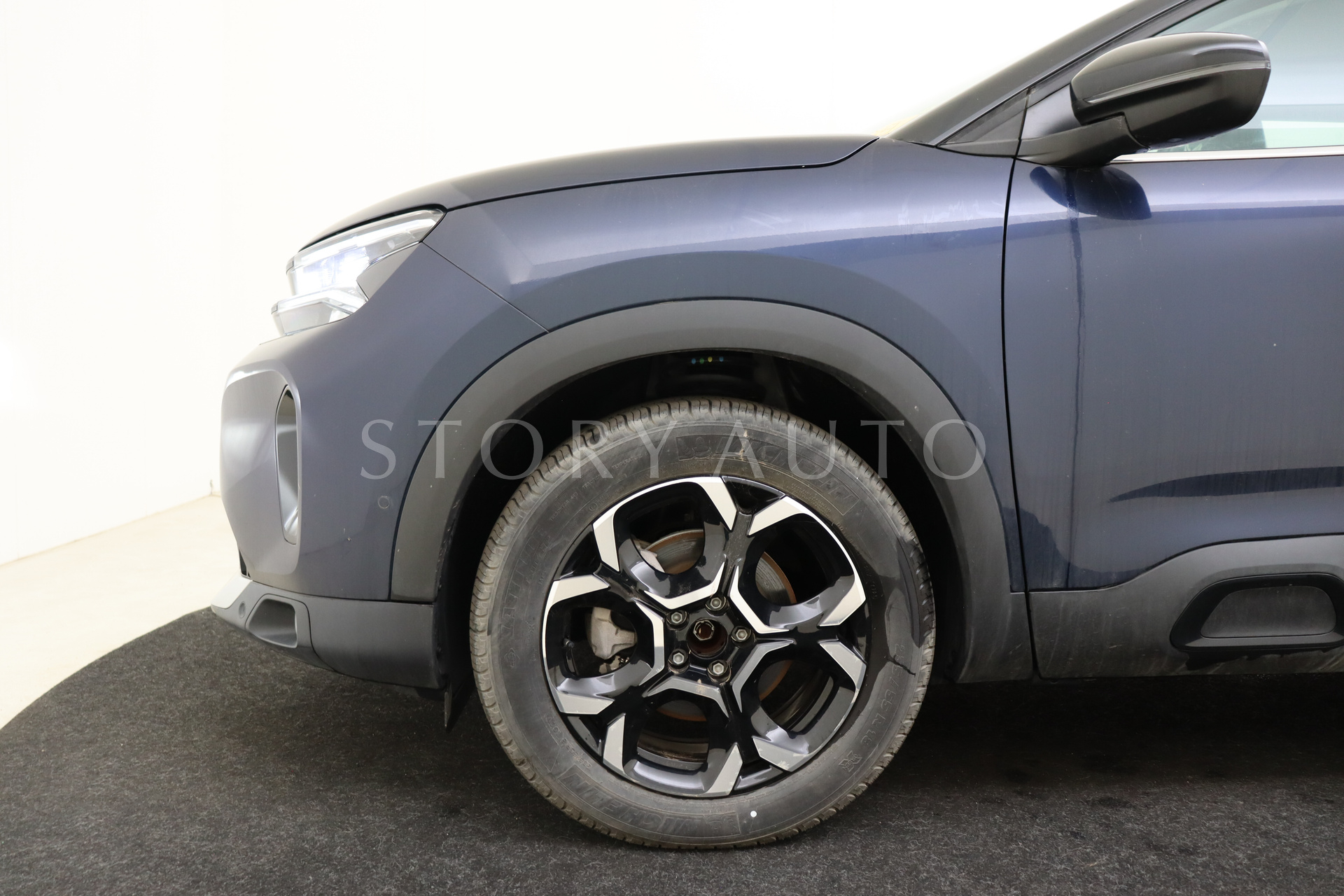 vr7a45gyvrl000481-22