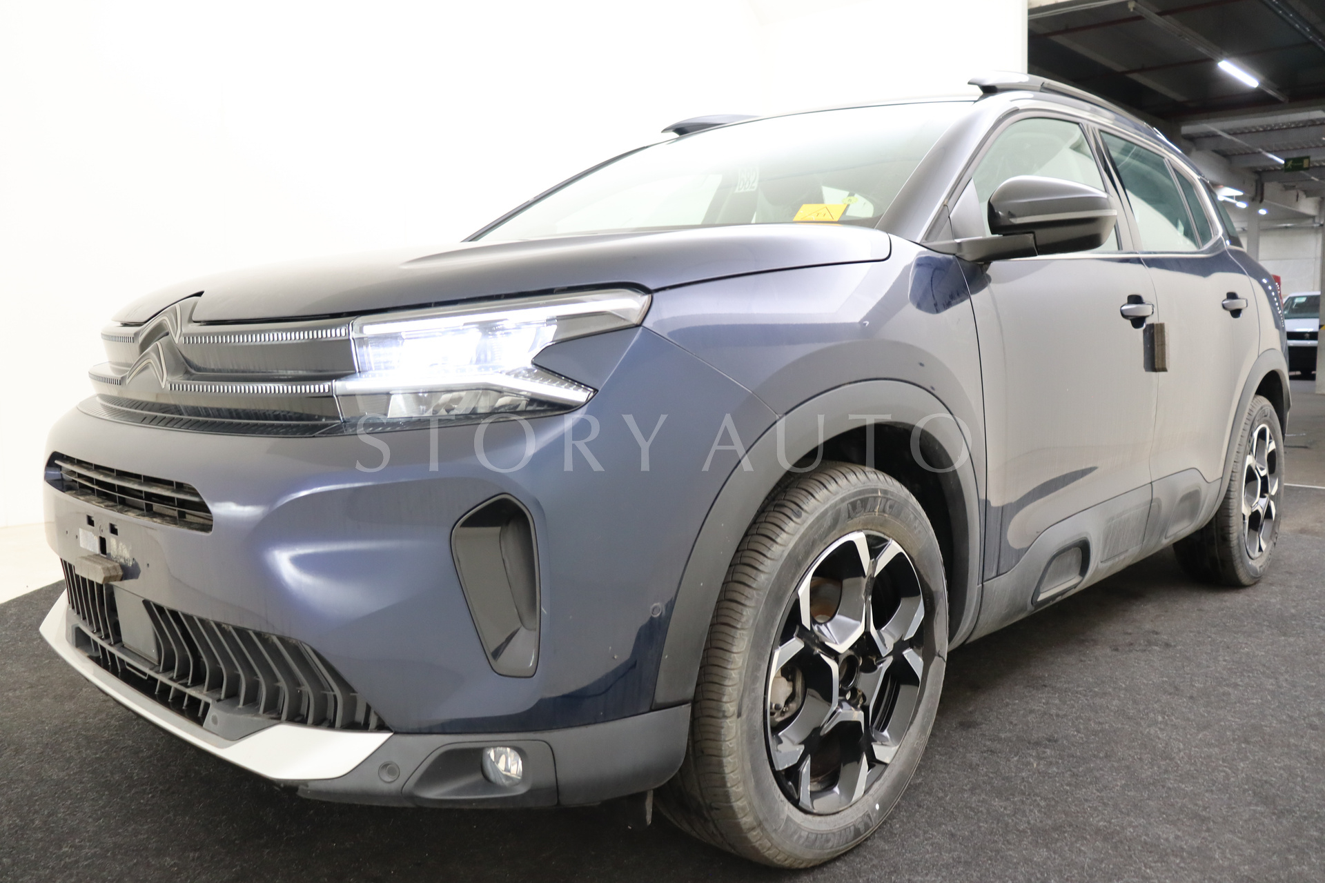 vr7a45gyvrl000481-23