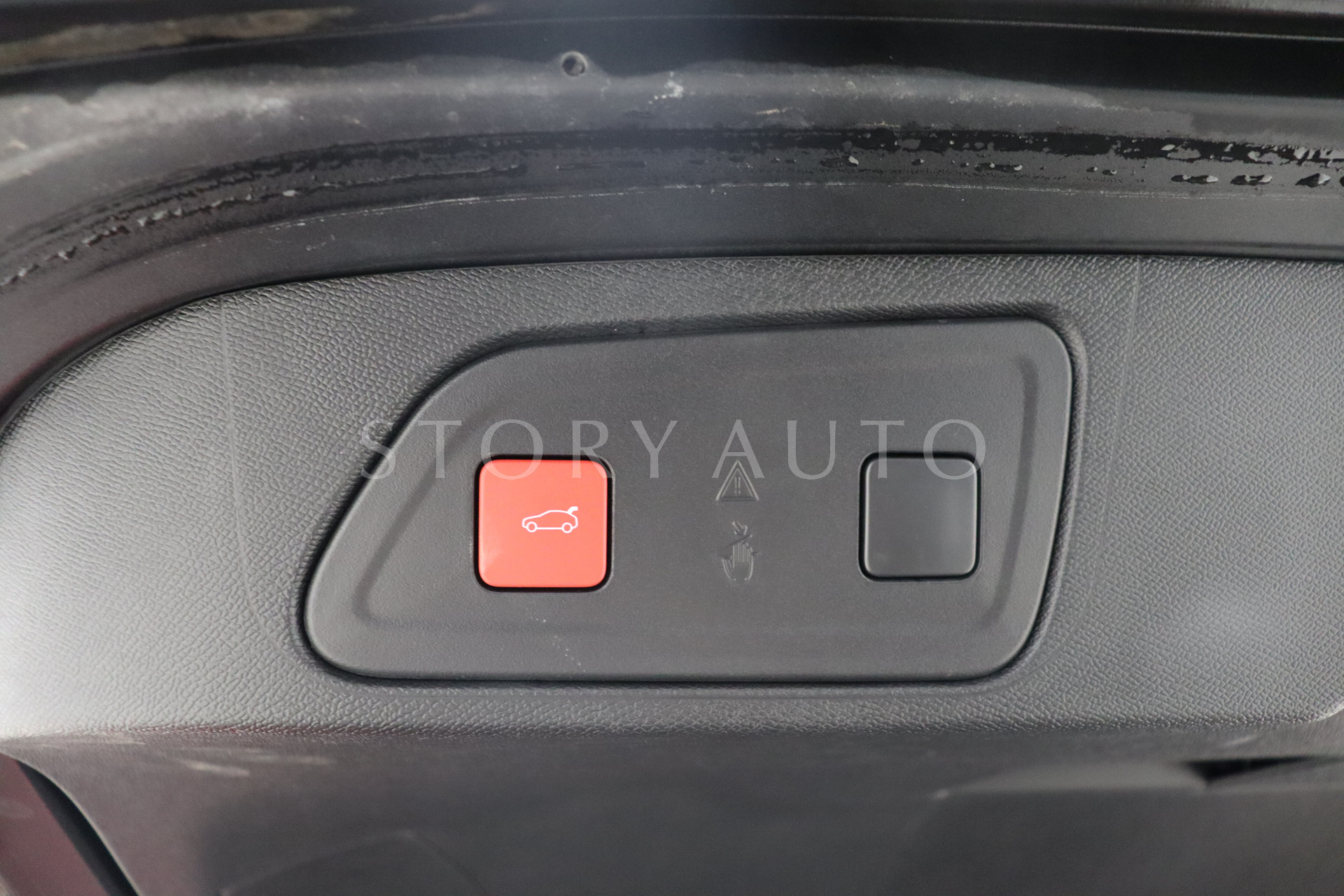 vr7a45gyvrl000481-26