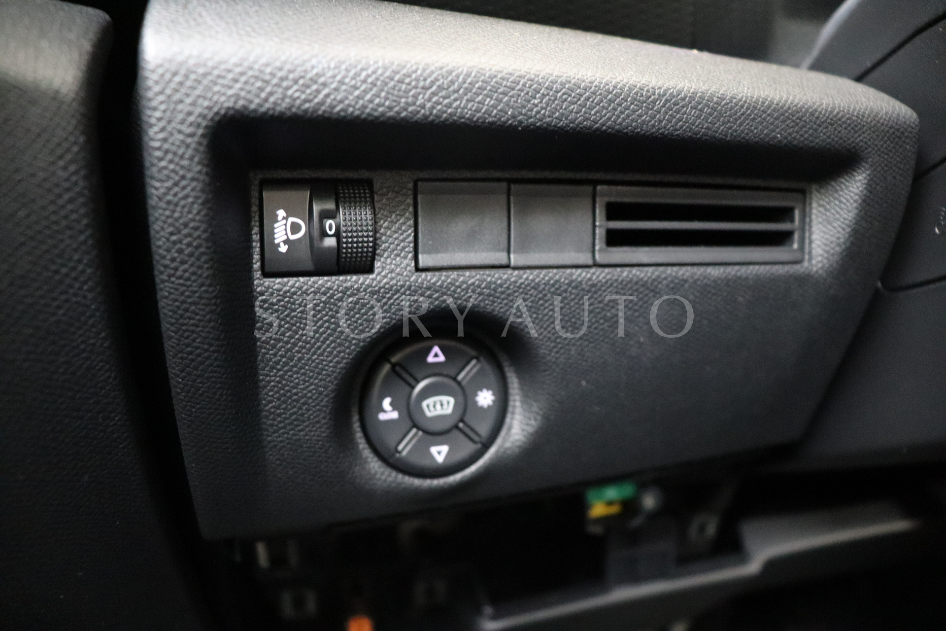 vr7bahnl4se000951-16